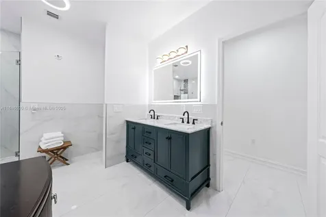 2011 SW 36th Avenue Fort Lauderdale FL 33312