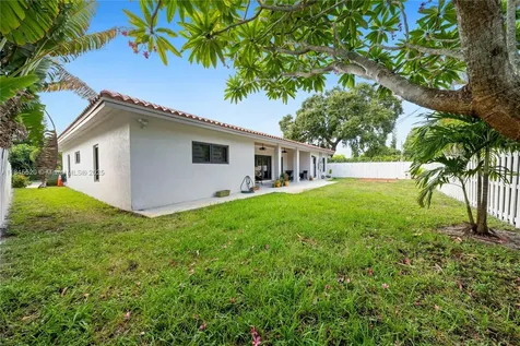 2011 SW 36th Avenue Fort Lauderdale FL 33312
