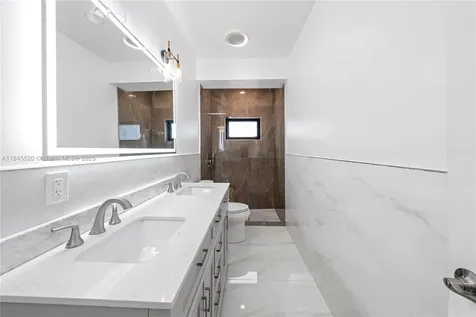 2011 SW 36th Avenue Fort Lauderdale FL 33312