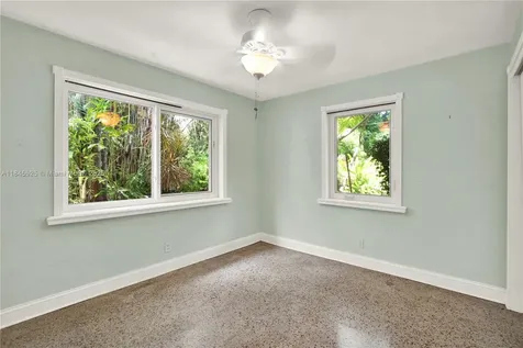 2421 NE 10th Avenue Pompano Beach FL 33064