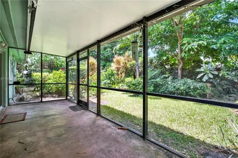 2421 NE 10th Avenue Pompano Beach FL 33064