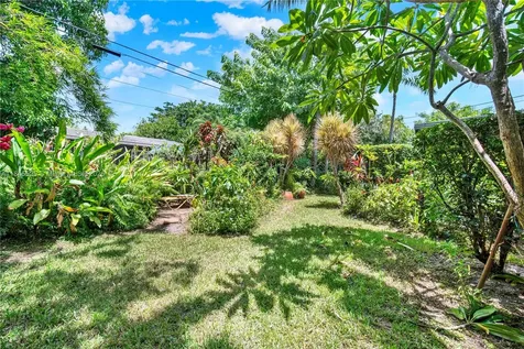 2421 NE 10th Avenue Pompano Beach FL 33064