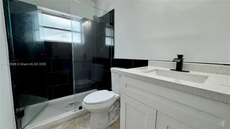 7005 NW 76th Court Tamarac FL 33321