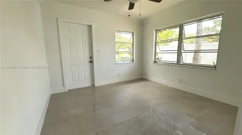7005 NW 76th Court Tamarac FL 33321