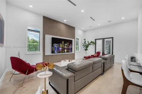 331 SW 124th Avenue Miami FL 33184