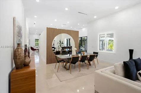 331 SW 124th Avenue Miami FL 33184