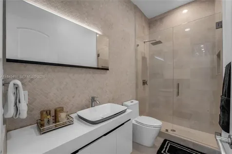 331 SW 124th Avenue Miami FL 33184