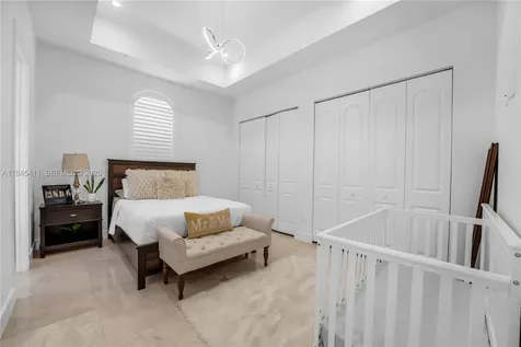 331 SW 124th Avenue Miami FL 33184