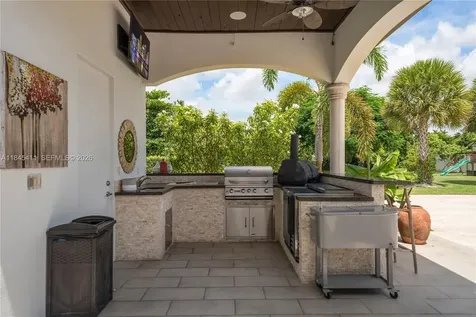 331 SW 124th Avenue Miami FL 33184