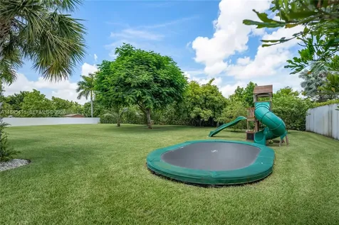 331 SW 124th Avenue Miami FL 33184