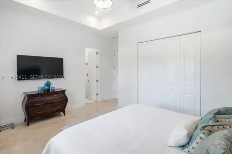 331 SW 124th Avenue Miami FL 33184