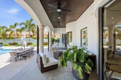331 SW 124th Avenue Miami FL 33184