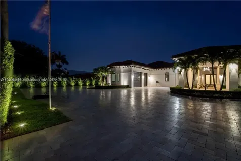 331 SW 124th Avenue Miami FL 33184