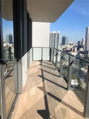 88 SW 7th Street Miami FL 33130