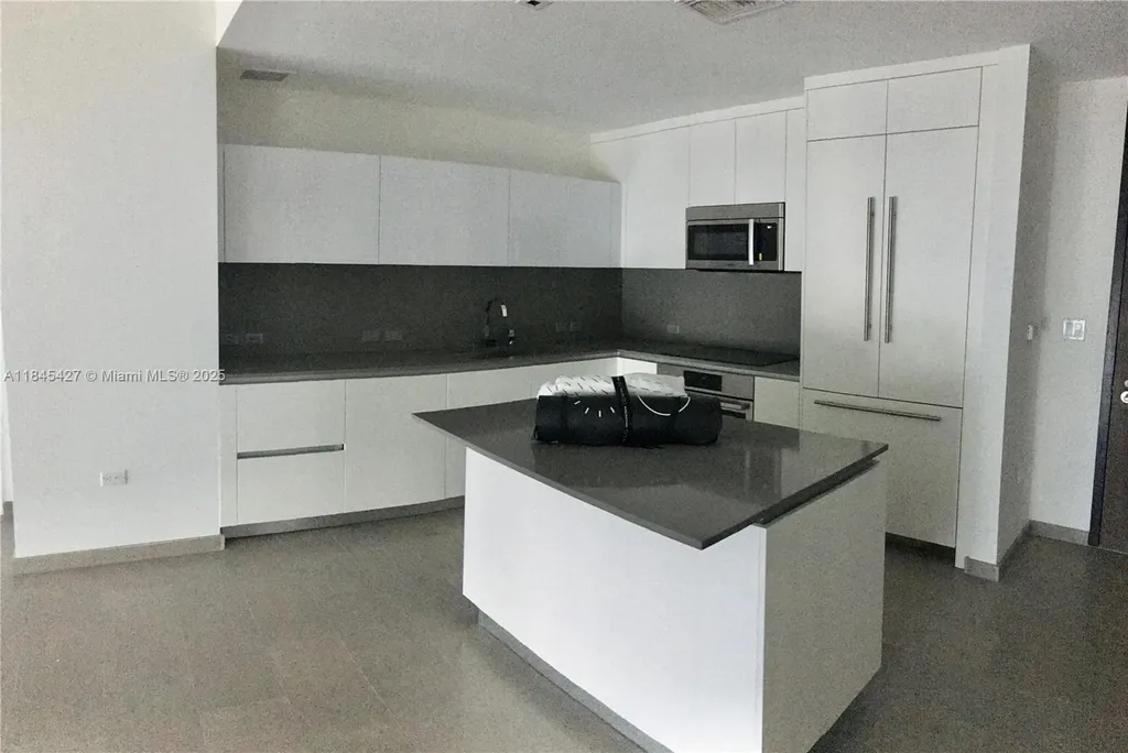 88 SW 7th Street Miami FL 33130