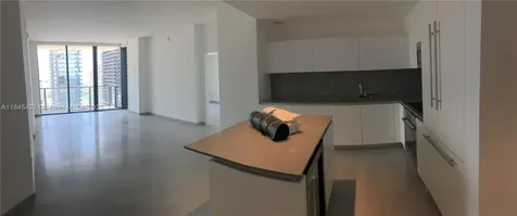 88 SW 7th Street Miami FL 33130