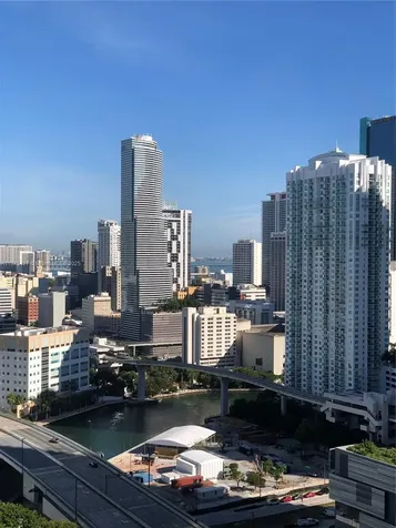 88 SW 7th Street Miami FL 33130