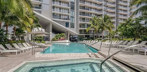 88 SW 7th Street Miami FL 33130