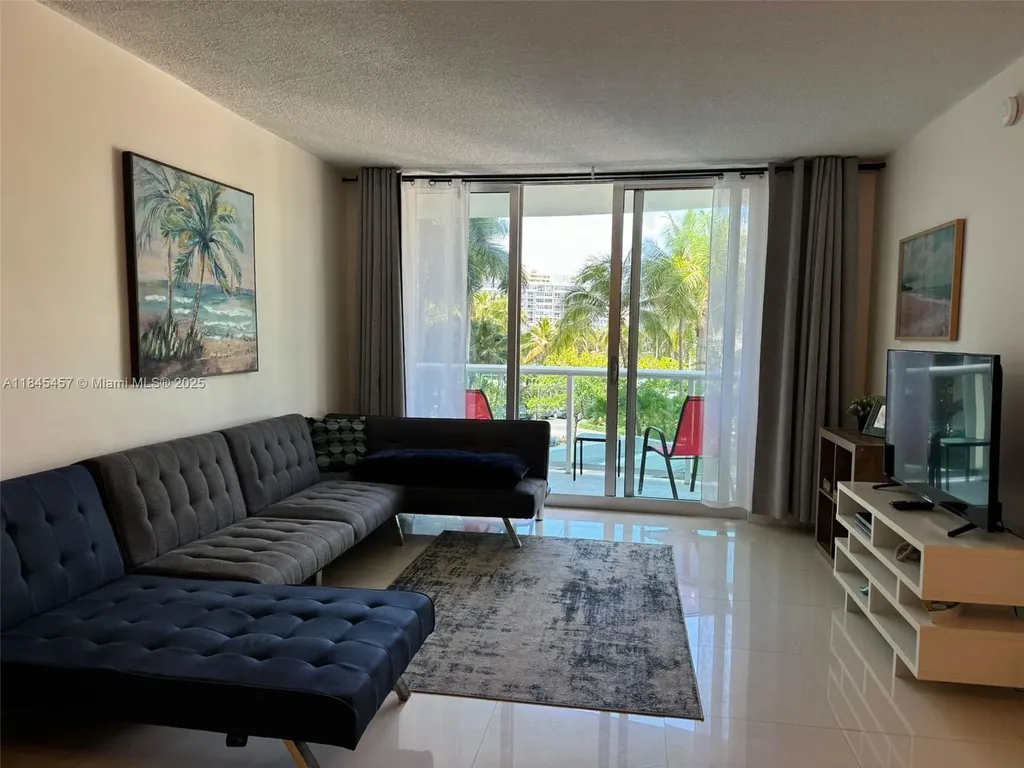 3901 S Ocean Drive Hollywood FL 33019
