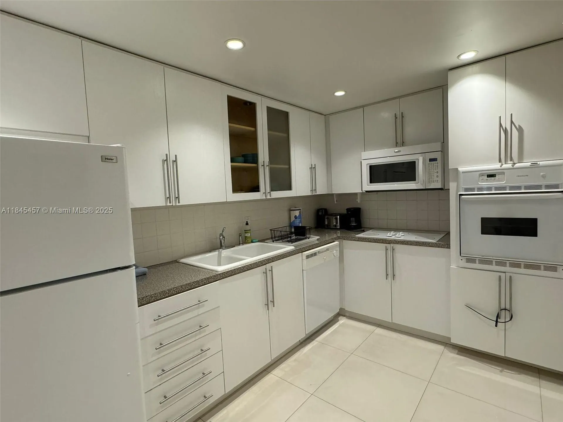 3901 S Ocean Drive Hollywood FL 33019