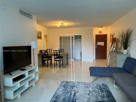 3901 S Ocean Drive Hollywood FL 33019