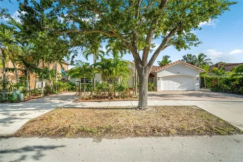 15114 SW 35th Terrace Miami FL 33185