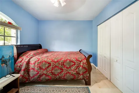 15114 SW 35th Terrace Miami FL 33185