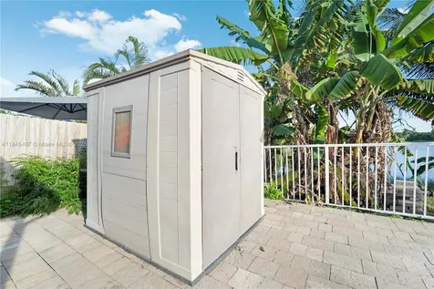 15114 SW 35th Terrace Miami FL 33185