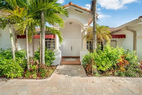 15114 SW 35th Terrace Miami FL 33185