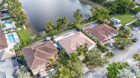 15114 SW 35th Terrace Miami FL 33185