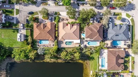 15114 SW 35th Terrace Miami FL 33185
