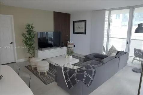 1155 Brickell Bay Drive Miami FL 33131