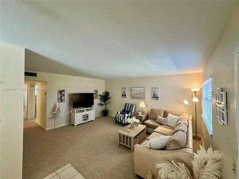 524 Monaco K Delray Beach FL 33446