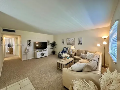 524 Monaco K Delray Beach FL 33446