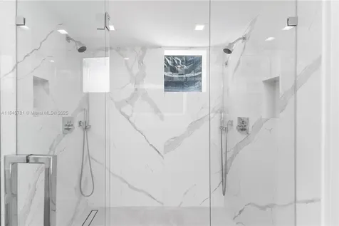 1800 Sunset Harbour Drive Miami Beach FL 33139