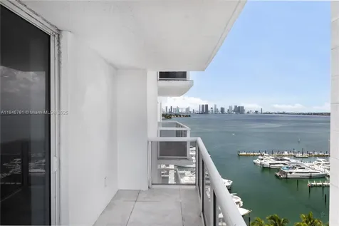 1800 Sunset Harbour Drive Miami Beach FL 33139