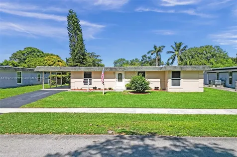 7909 NW 73rd Avenue Tamarac FL 33321