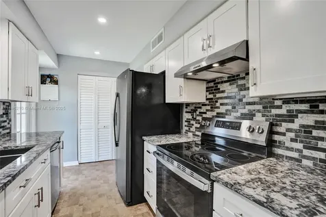 7909 NW 73rd Avenue Tamarac FL 33321