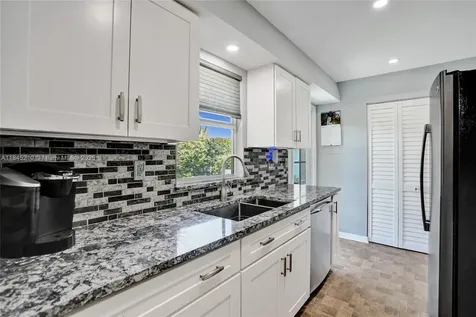 7909 NW 73rd Avenue Tamarac FL 33321