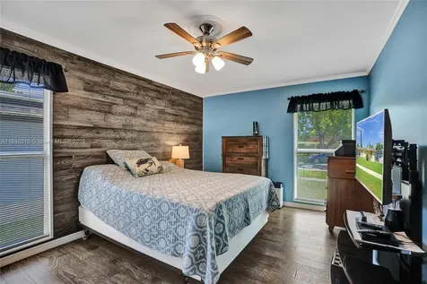 7909 NW 73rd Avenue Tamarac FL 33321