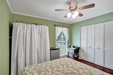 7909 NW 73rd Avenue Tamarac FL 33321