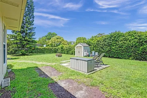 7909 NW 73rd Avenue Tamarac FL 33321