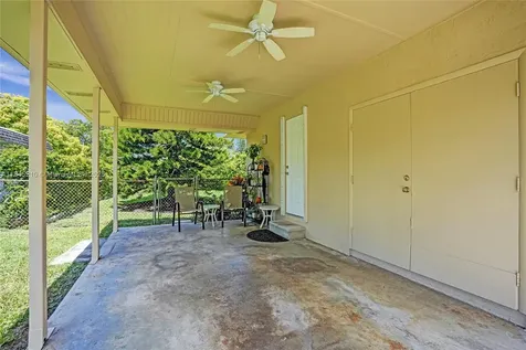 7909 NW 73rd Avenue Tamarac FL 33321