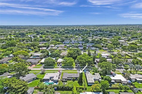 7909 NW 73rd Avenue Tamarac FL 33321