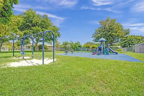 7909 NW 73rd Avenue Tamarac FL 33321