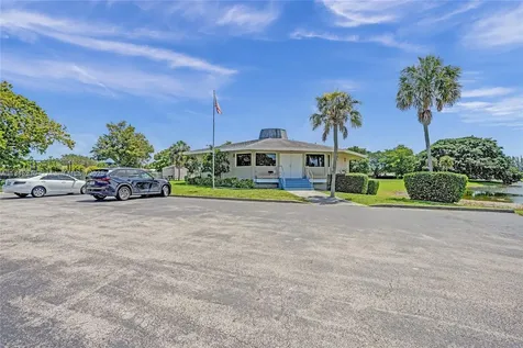 7909 NW 73rd Avenue Tamarac FL 33321