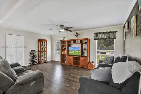 7909 NW 73rd Avenue Tamarac FL 33321