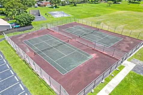 7909 NW 73rd Avenue Tamarac FL 33321