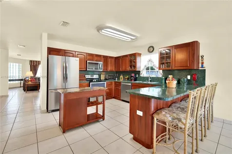 8671 SW 200th Street Cutler Bay FL 33189