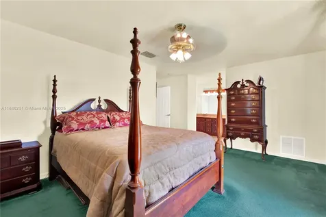 8671 SW 200th Street Cutler Bay FL 33189
